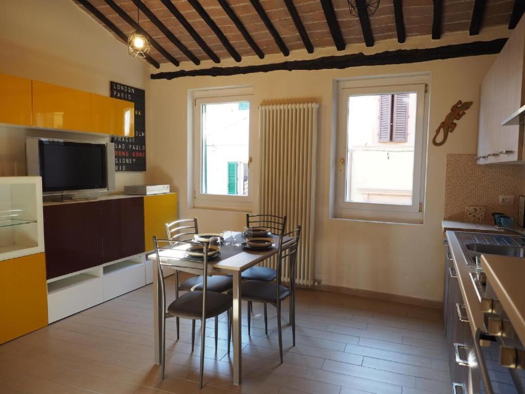 Contrada House By Francigenaapartments Siena Eksteriør billede