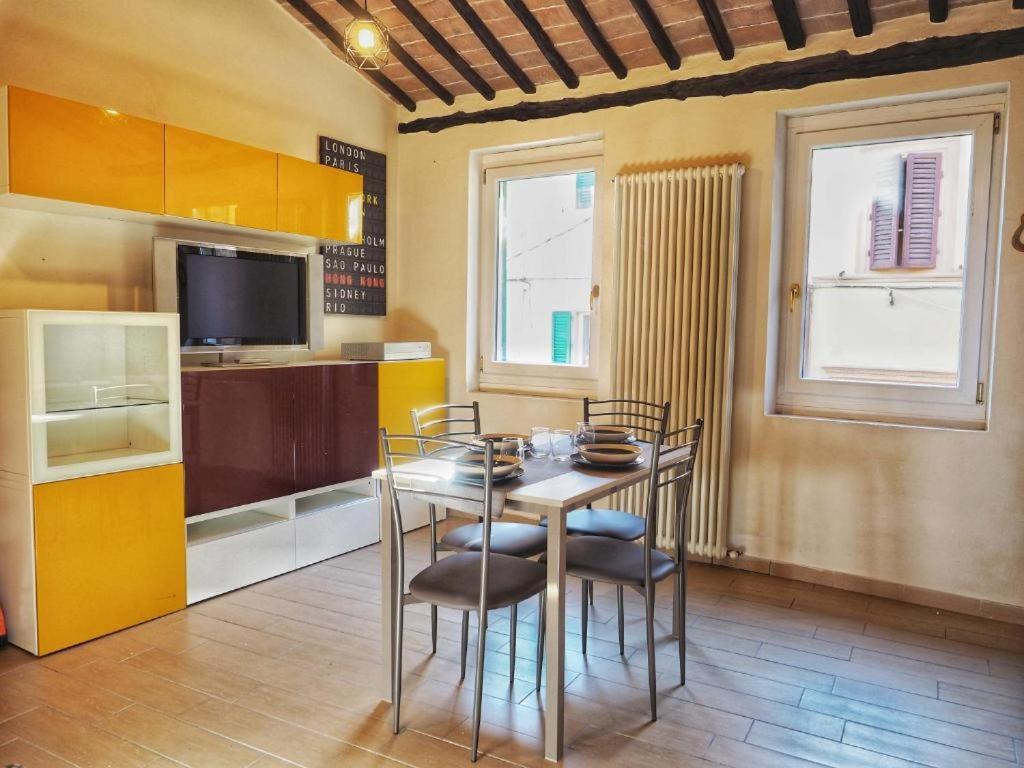 Contrada House By Francigenaapartments Siena Eksteriør billede